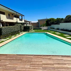https://appartamento-incantevole-con-piscina.in-sardinia.net